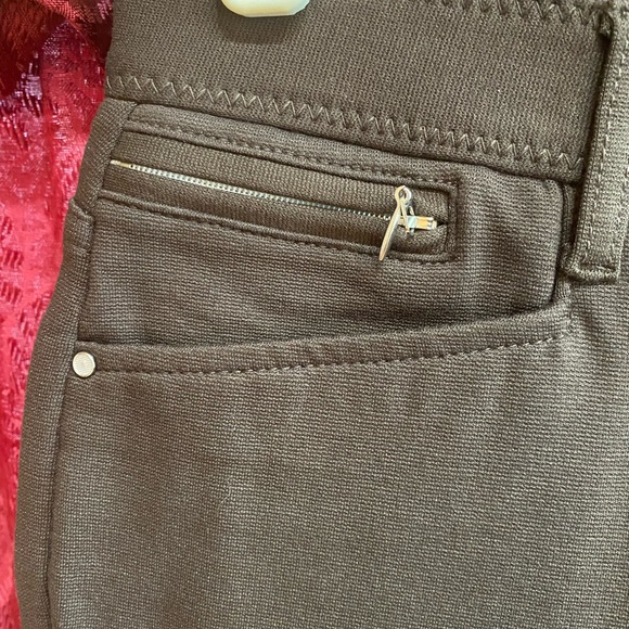 NWT Chicos So Slimming Ponte Jean - Picture 5 of 6